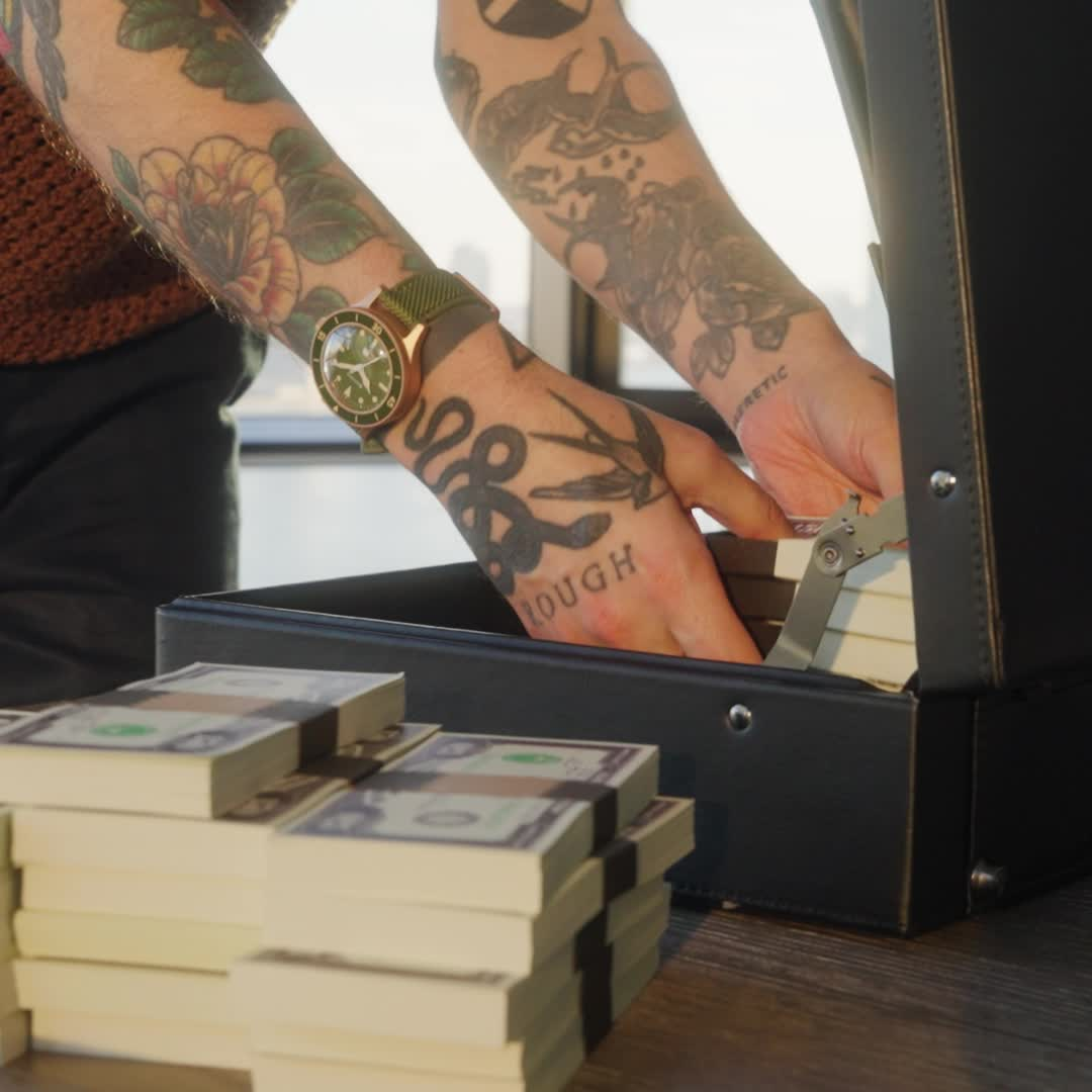 Green Dial CORDURA® + HNBR Strap MIL SHIPS 98A324 | Bulova